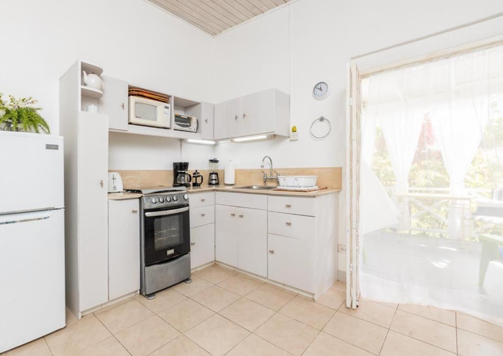 Villa 46 Saint James Buitenkant foto